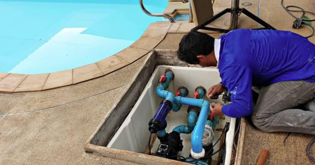 What Are The Best Ways Pool Experts Help to Fix Your Pool